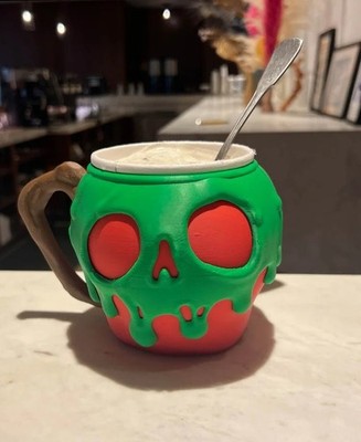 Poison Apple Ice Cream Pint Holder   3D Printed Cozy with Skull Design | Spooky