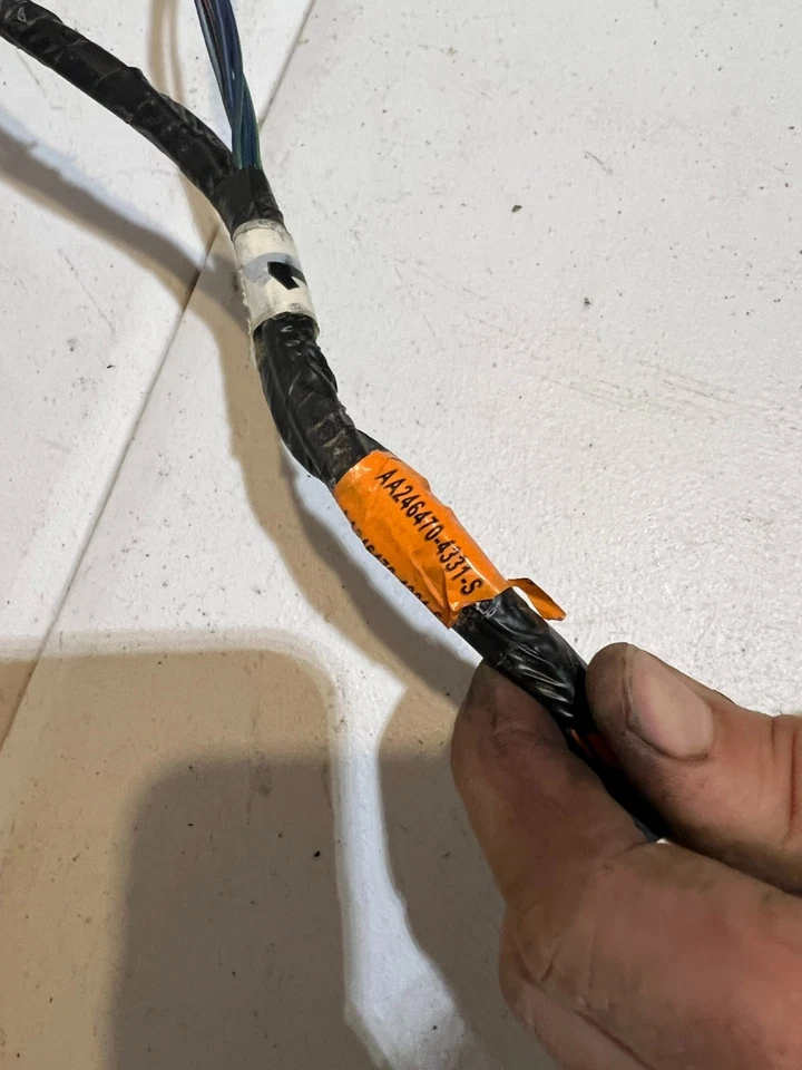 Arnés de cables caja de calefacción de climatización OEM 2007-2009 Dodge Ram 2500-5500 AA246470-4331 Foto 4 de 4