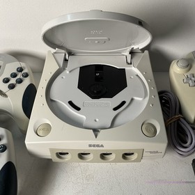 Sega Dreamcast Bundle