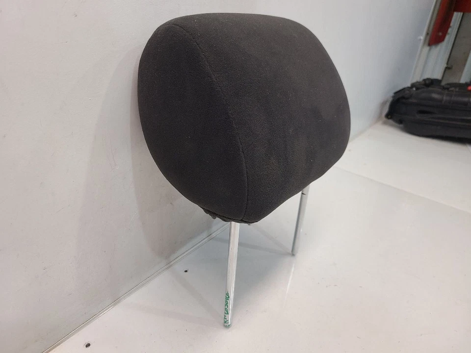 2006 Ford Fusion (Sedan) Passenger Right Front Headrest *Black* - Image 3 of 4