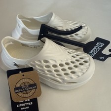 Rugged Shark Slip On Water Sneakers Kids Size 9 White, New Floatable, Washable