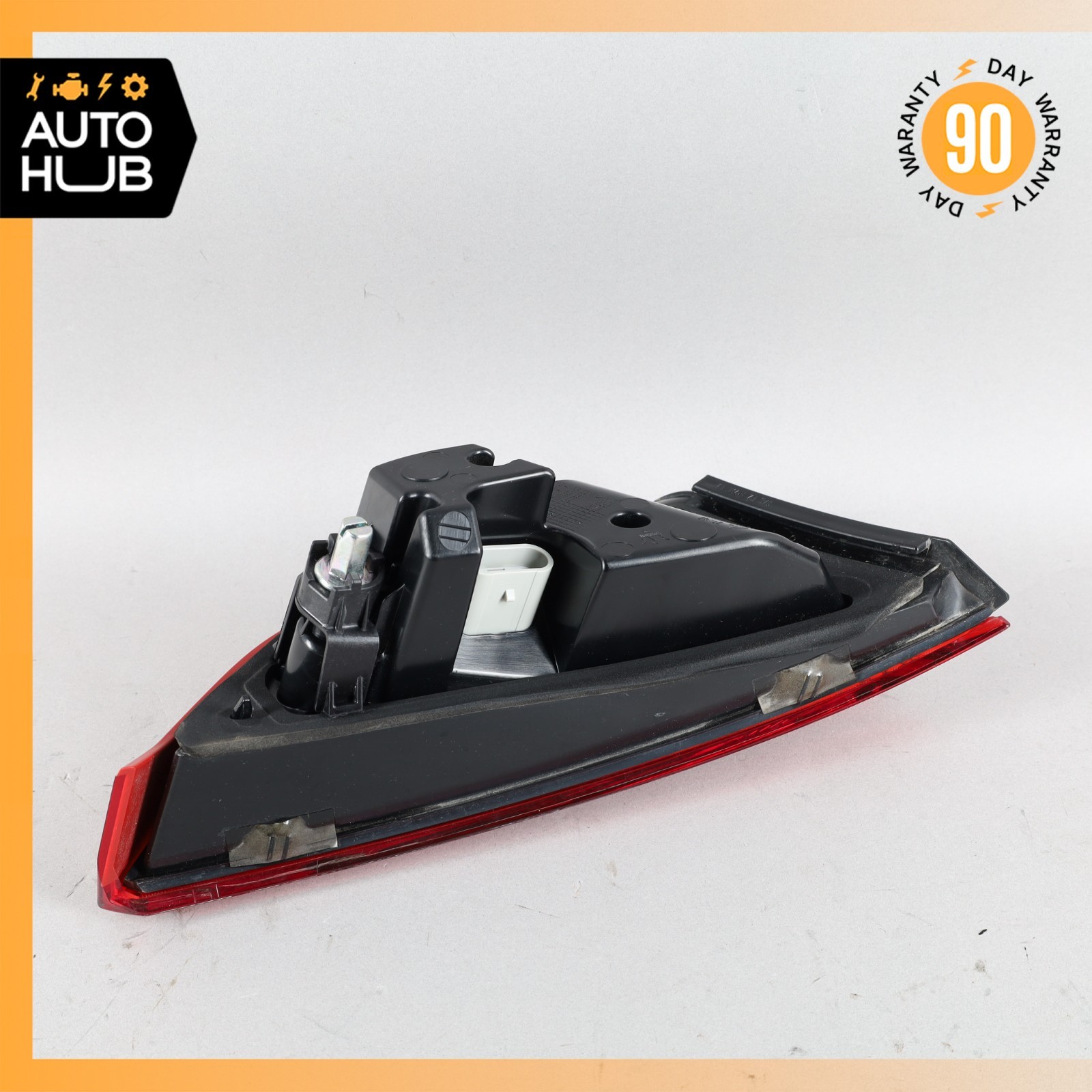 14-20 Maserati Quattroporte GTS M156 Right Side Inner Tail Light Lamp OEM 56k
