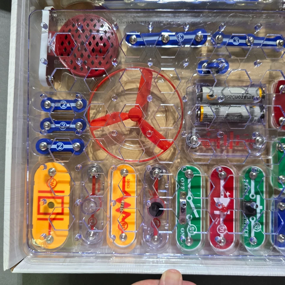 Snap Circuits Jr. SC 100 Electronics Discovery Kit 100+ Proyectos Foto 3 de 4