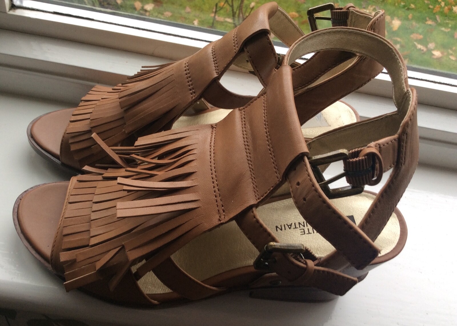white mountain sandals uk
