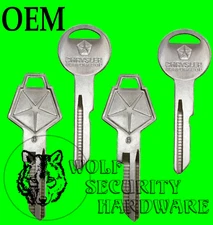Lot of 4 Chrysler Mopar Logo OEM Ignition Door Y152 Trunk Y149 Key Blanks