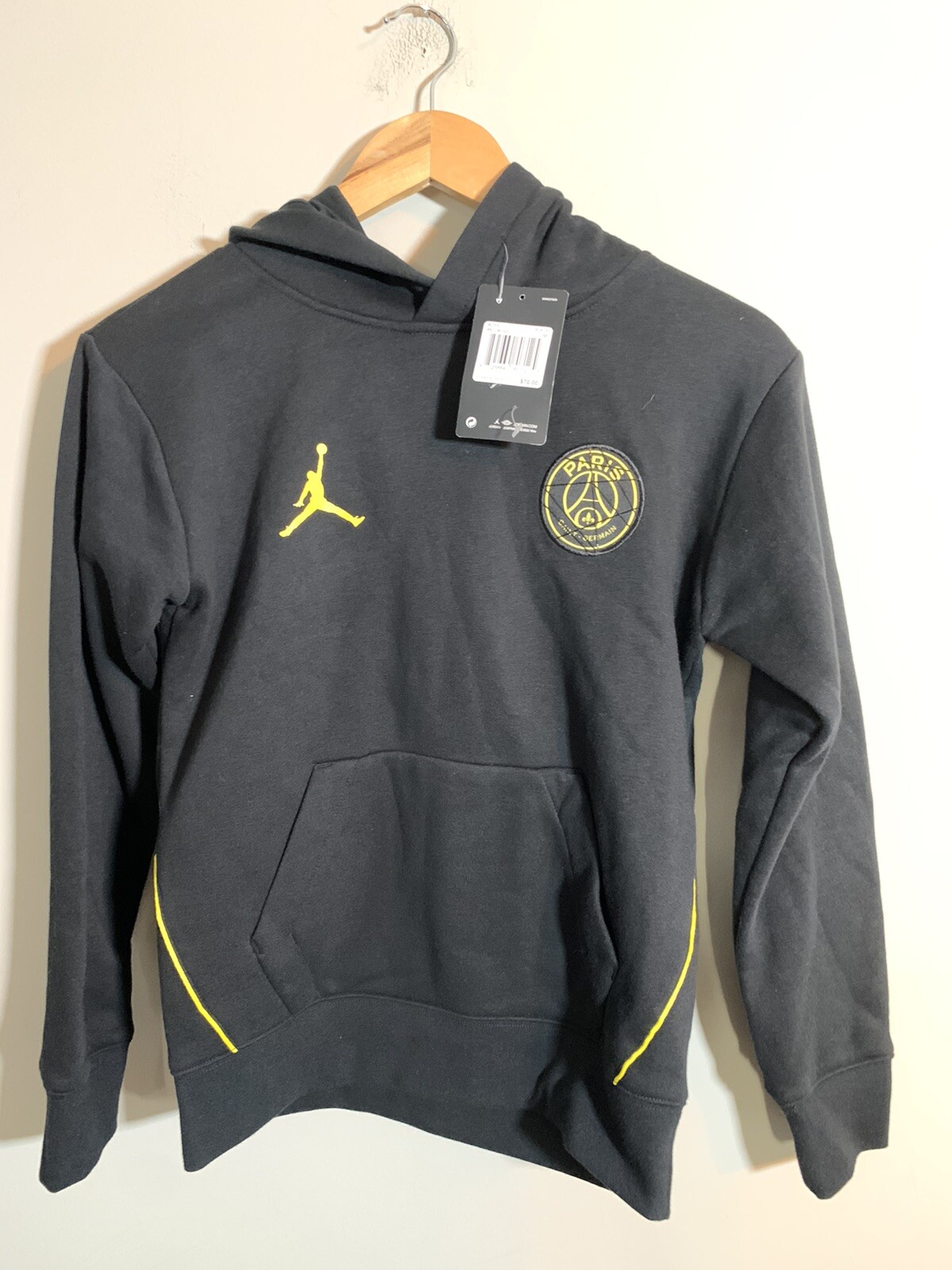 Nike Boys 10- 12 Years Air Jordan Paris Saint Germain Black Hoodie Size Medium