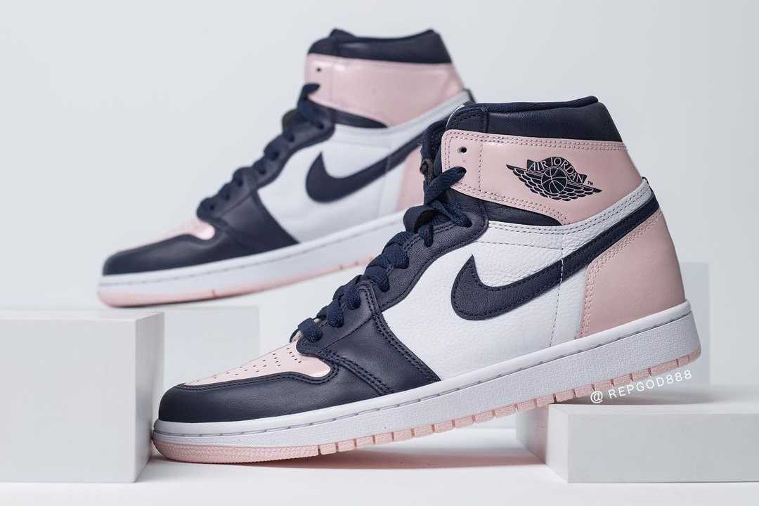 Nike WMNS Air Jordan 1 High OG SE ナイキ