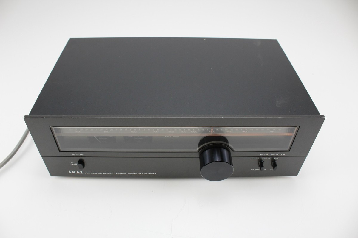 Tuner AKAI AT-K22L Argenté - Révisé Par Pro - AM/FM Analogique