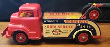1950's All Original Toy Tin Litho Wyandotte Wrecker Truck W/3 Tools,Jack,  HOOK