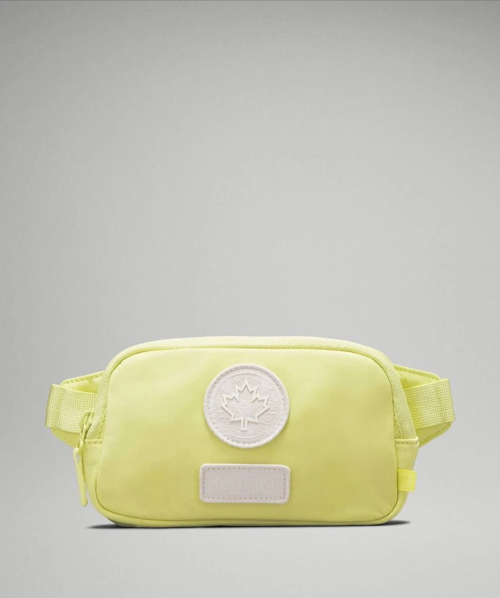 Belt purse best sale canada