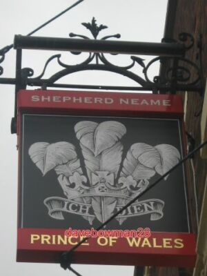 FOTO HERNE BAY PRINCE OF WALES PUB-SCHILD (2) AUF MORTIMER STREET. SEITE B EINES TW