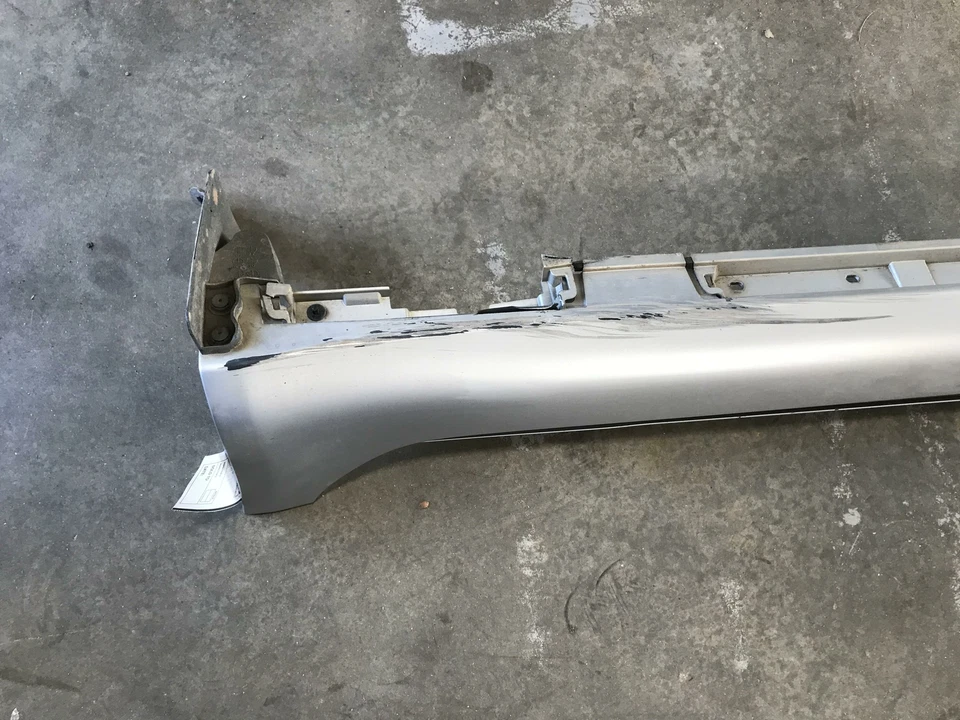 08 09 LEXUS LS600H LS600HL DRIVER IZQUIERDO LH PANEL BASCULANTE FALDÓN LATERAL MOLDEADO OEM Foto 2 de 4