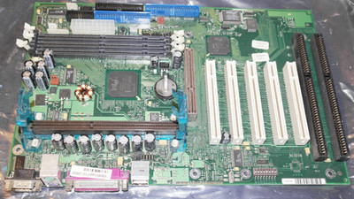 Fujitsu Siemens Slot 1 ATX Mainboard S26361-D1107-B11 440BX AGP PCI ISA IDE