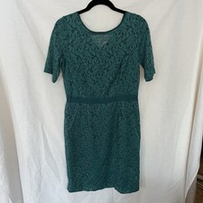 Danny and Nicole Green Lace Dress Size 8