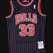 Scottie Pippen Chicago Bulls Mitchell Ness Basketball Jersey Pinstripe