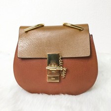 Borsa a tracolla Chloe Drew in pelle con catena marrone oro chiusura girevole...