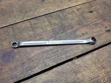 Snap-on #XV1214 ( 3/8"-7/16" )12 point offset double box  end wrench made in USA