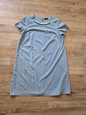 Eugen Klein,Kleid Gr. 44, grün mit Schmuckpassee