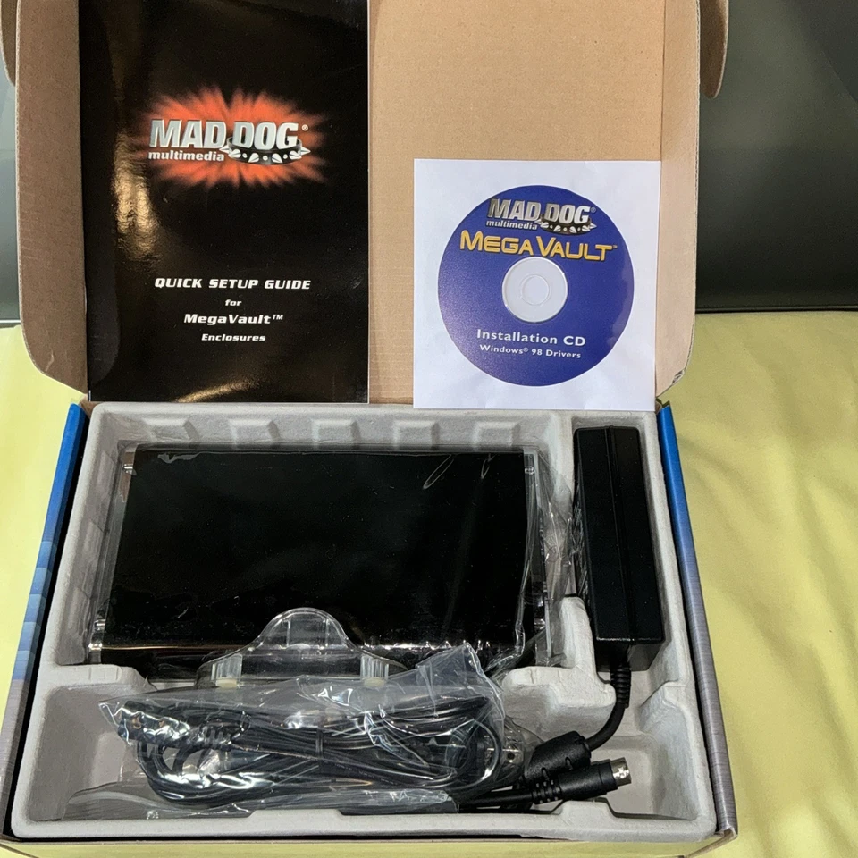 New Open Box 3.5 Aluminum Mad Dog Mega Vault Hard Drive - Image 2 of 4