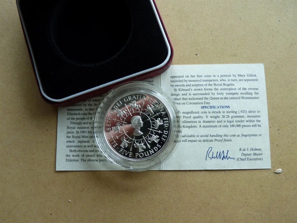 UK GREAT BRITAIN  CROWN SILVER COIN  QUEEN 46 CORONATION 1953-1993 - Image 4 of 4