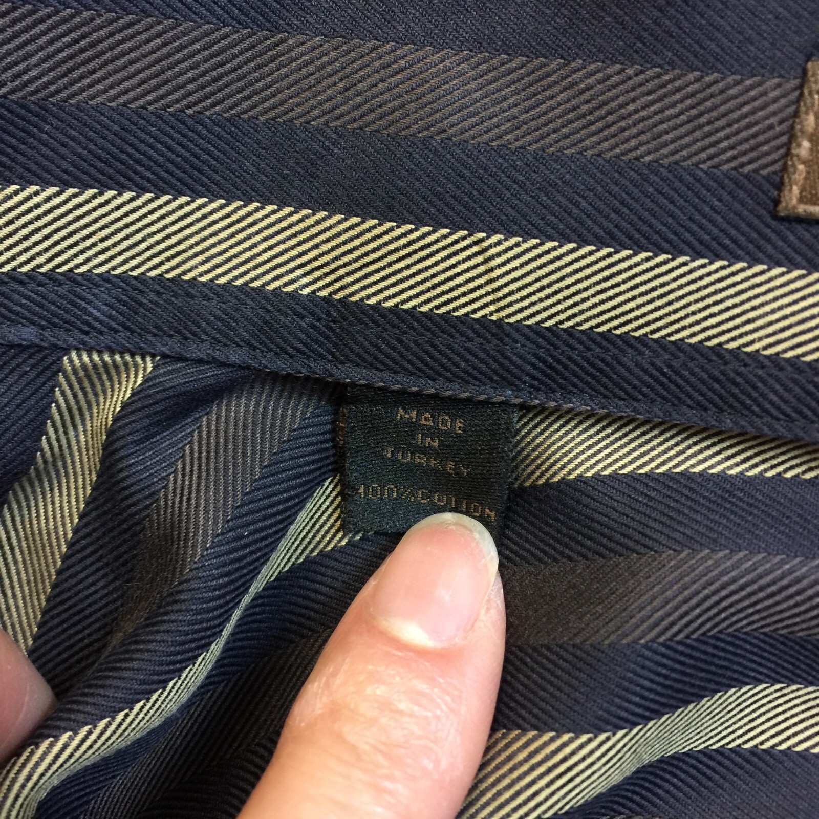 Robert Talbott Hidden Button Down Mens Shirt M Mu… - image 9