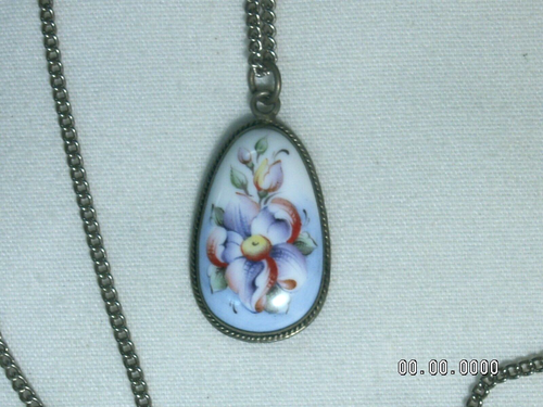 Collier FNaF Avec Pendentif émail Five Nights At Freddy's - Pour Enfants Fans, Personnages Mignons | Cadeau Jeu Vidéo