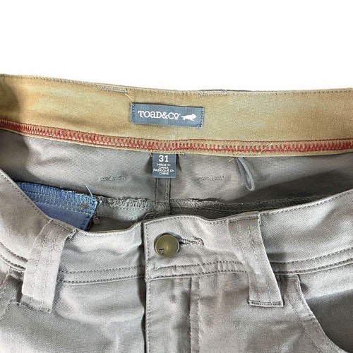 Toad & Co Outdoor Hiking Shorts Mens 31 Brown Flat Front Polyester Stretch READ - Picture 4 of 4