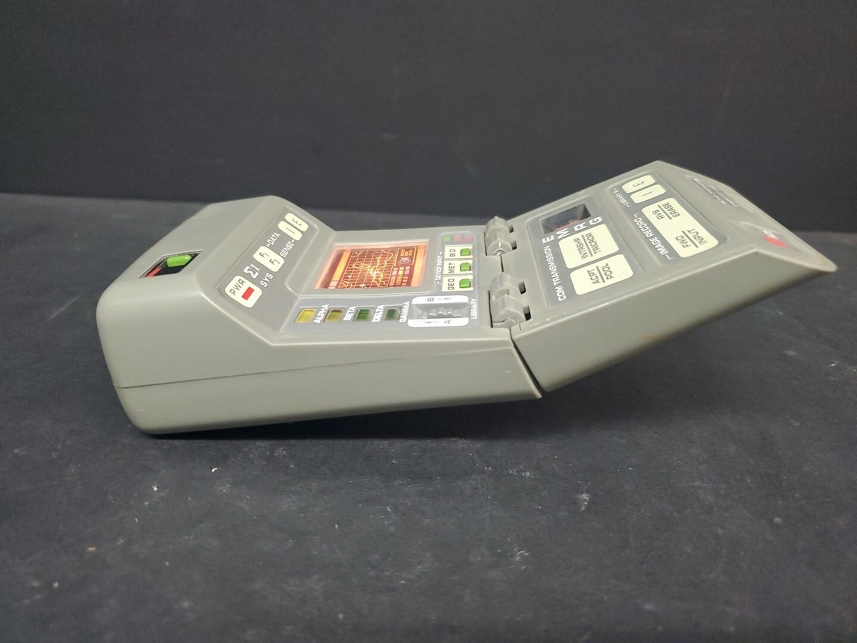 Vintage 1993 Playmates Toys Star Trek Starfleet Medical Tricorder