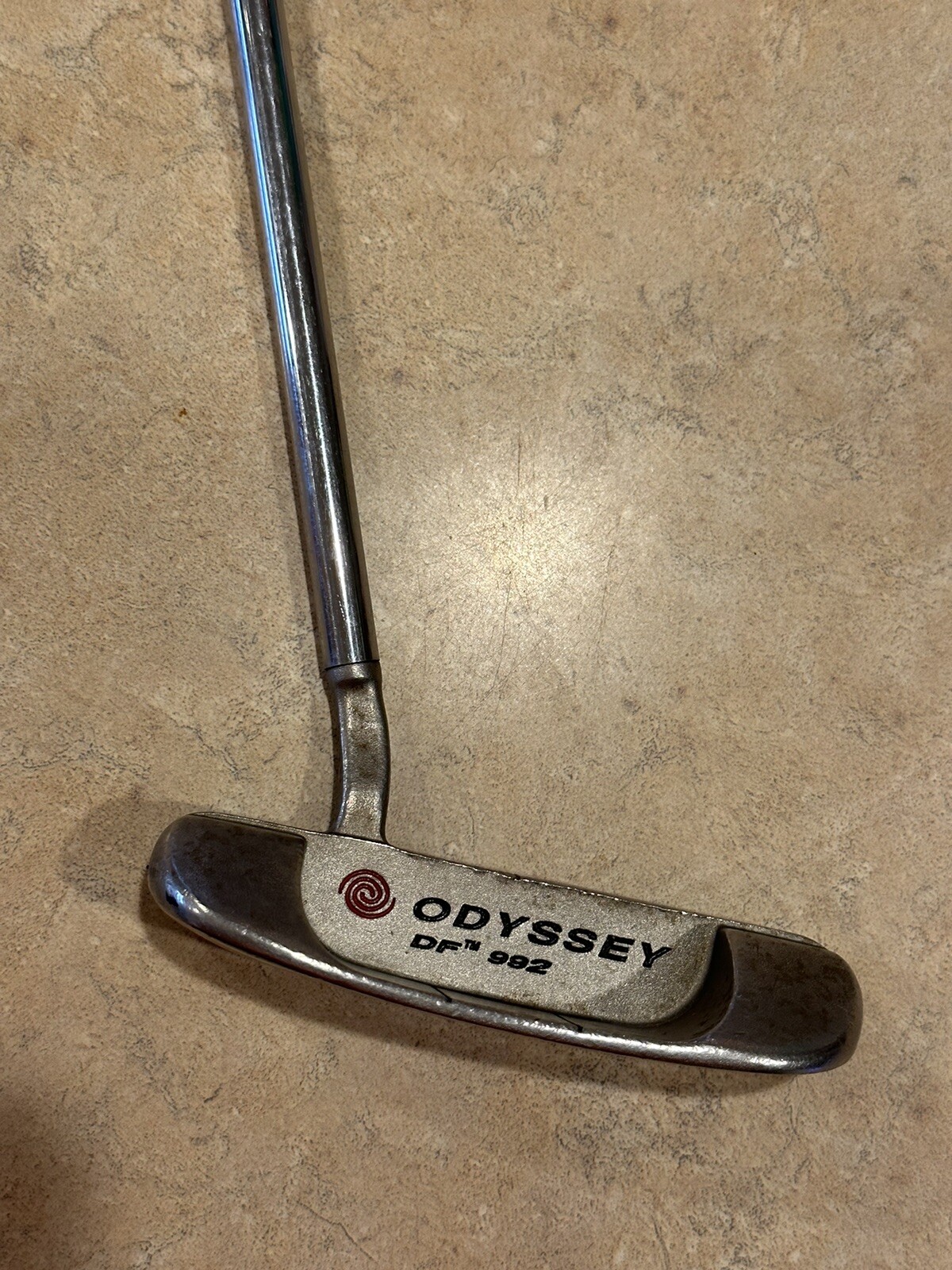 Poignée Odyssey Dual Force 992 Putter tige acier longueur 86,5 cm