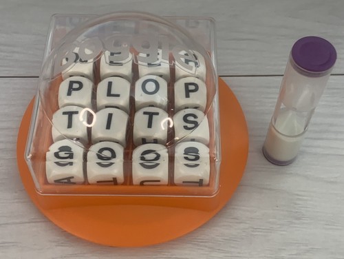 Vintage Boggle Dice Board Game, Parker Games, 1996 - Picture 3 of 12