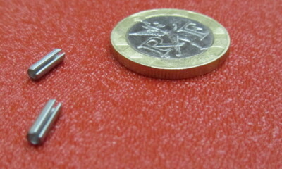 420 Stainless Steel, Slotted Roll Spring Pin, 3/32'' Dia x 5/16'' Length, 200 pcs