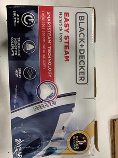 BLACK DECKER Steam Iron One Step Steam EvenSteam Soleplate Auto Shutoff