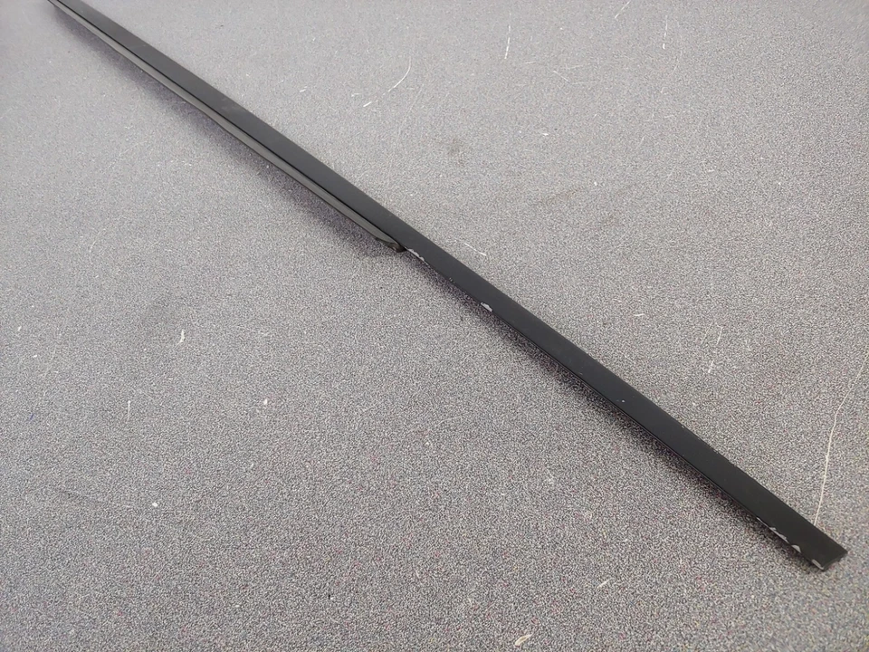 NICE USED ORIGINAL PORSCHE 911 912 CHROME L DOOR UPPER HORIZONTAL TRIM 65-67 #11 — 第 3/4 张图片