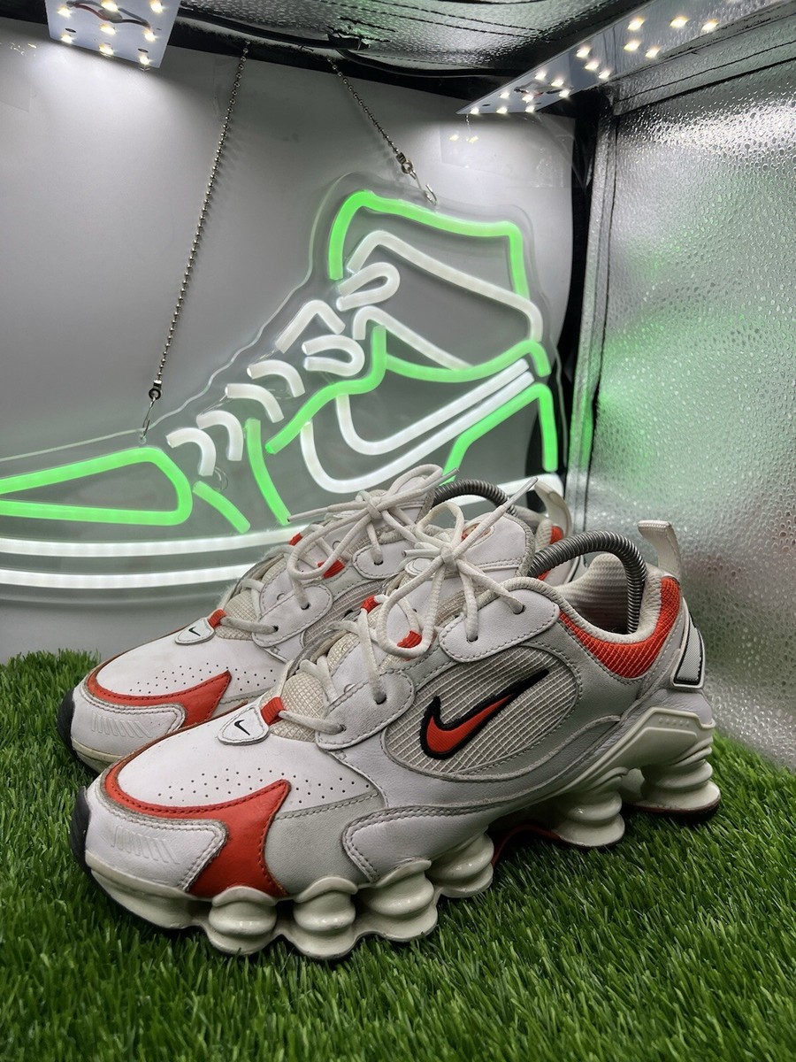 Nike Shox Nova White Red Sneakers Women's Size 8.5 M 7 AT8046-101