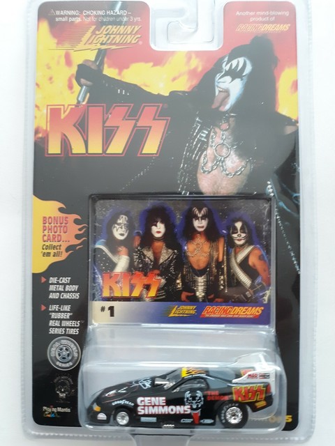 johnny lightning kiss cars