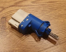 Brake Light Switch Fits Ford Jaguar Land Rover Mazda Volvo mustang focus transit