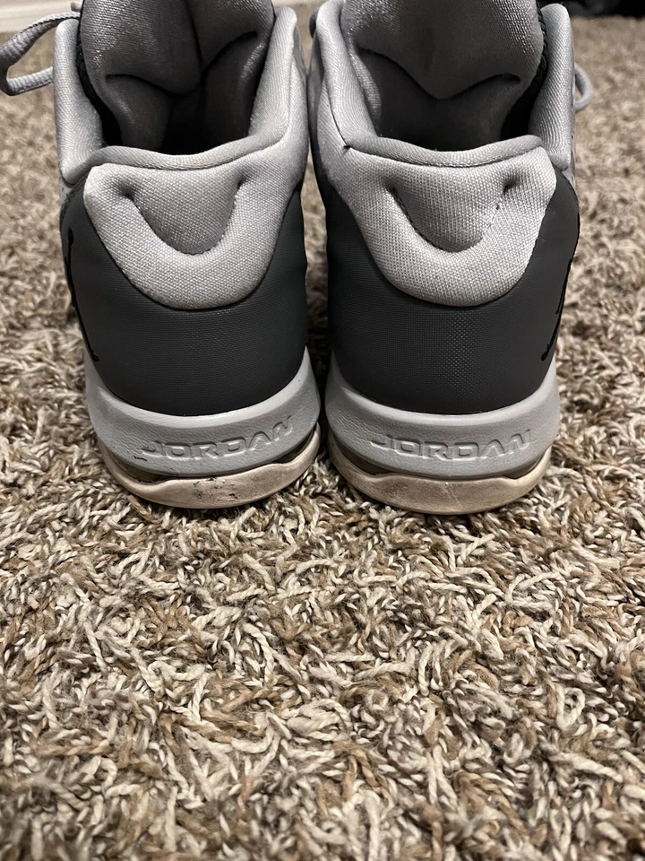 Talla 9 - Jordan 5 AM Gris - 807546-003 (sin plantillas) OBO Foto 2 de 4