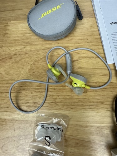 Bose SoundSport Cuffie Bluetooth Wireless In Ear Citron TESTATE Allenamento Palestra - Foto 4 di 8
