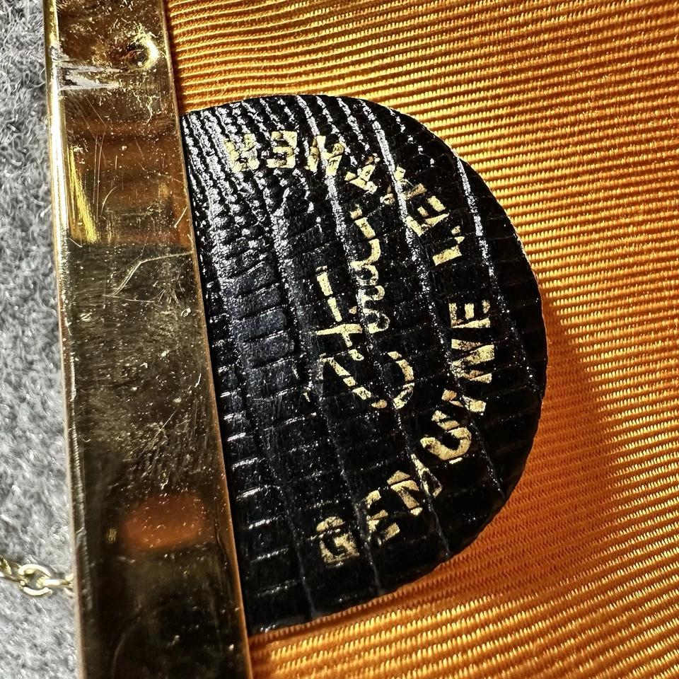 Bolso sin asas vintage de cuero genuino Etra de los 80 con correa de cadena dorada Foto 2 de 4