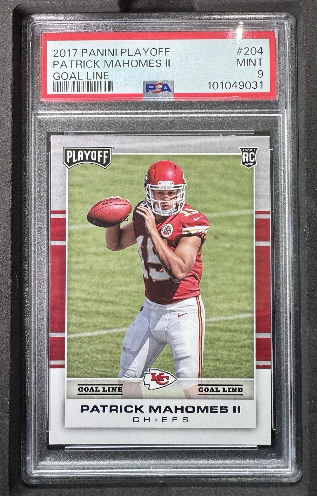Patrick Mahomes trading card