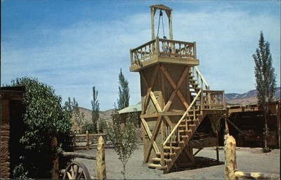 Lincoln New Mexico County Gallows used to execute criminals vintage postcard