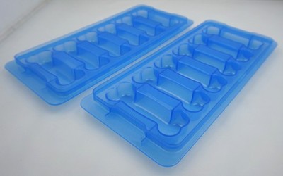 Dog Bone Ice Cube Trays Set of 2 Large Bone 6 Cube Plastic Ice Tray Brand New