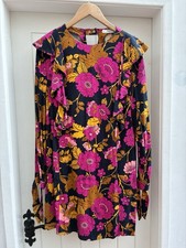 Vintage/Retro 60?s Flower Power Style Dress With Shoulder Frill Detail 12/14