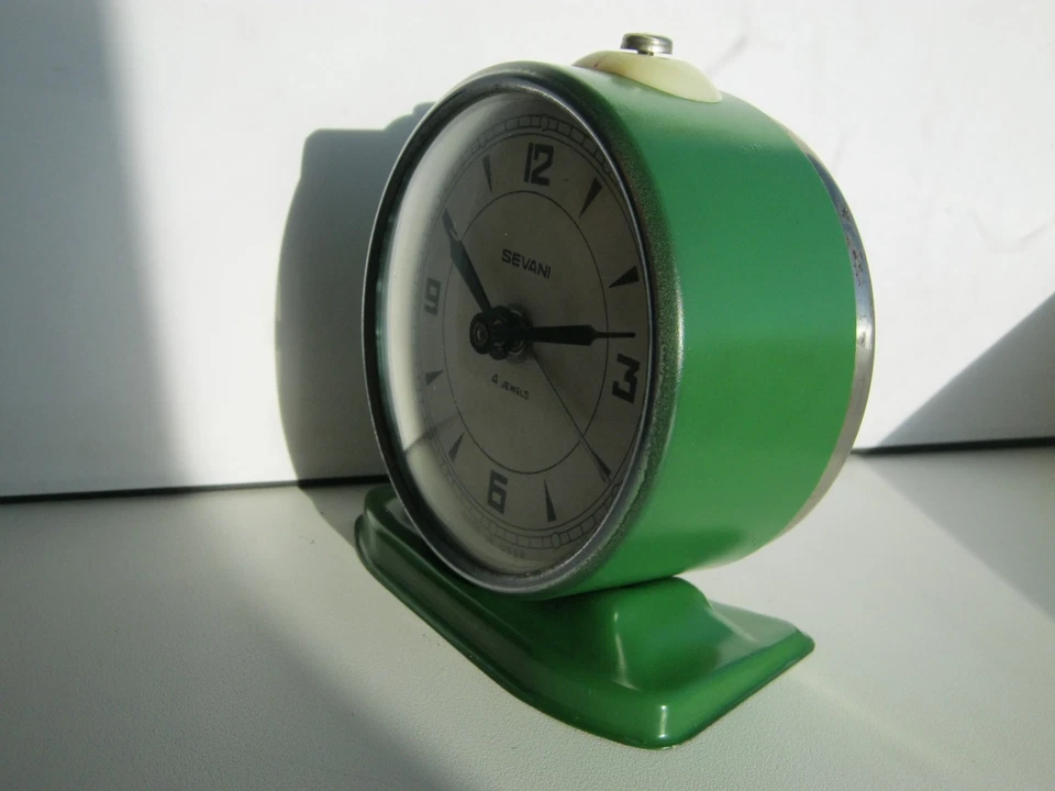 1975  Vintage alarm clock Sevany mechanical soviet USSR wind up clock - Image 4 of 4