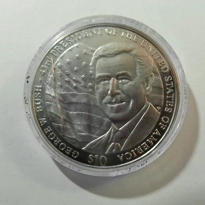 2004 Republic Of Liberia $10 George W. Bush Coin American Mint 43rd President US - Image 1 of 4