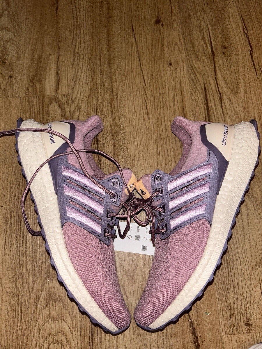 adidas gazelle silver green womens adidas Women's Ultraboost 5x Shoes