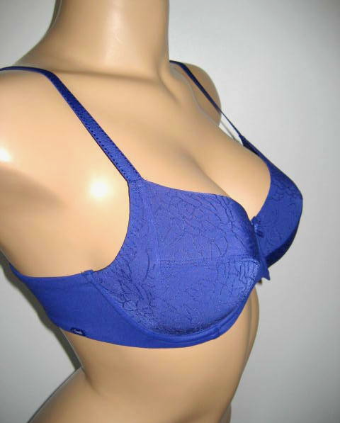 Foto 2 di 3