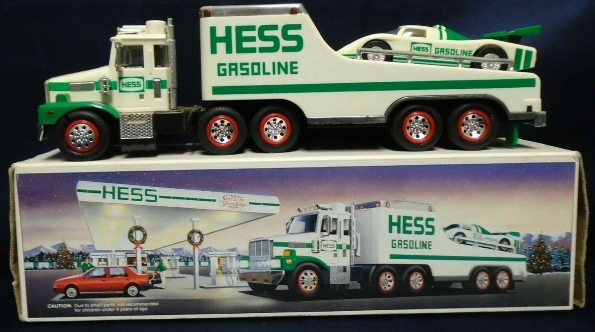 HESS トレーラーとロケット 1999 Hess Truck and Space Shuttle with Satellite - Walmart.com