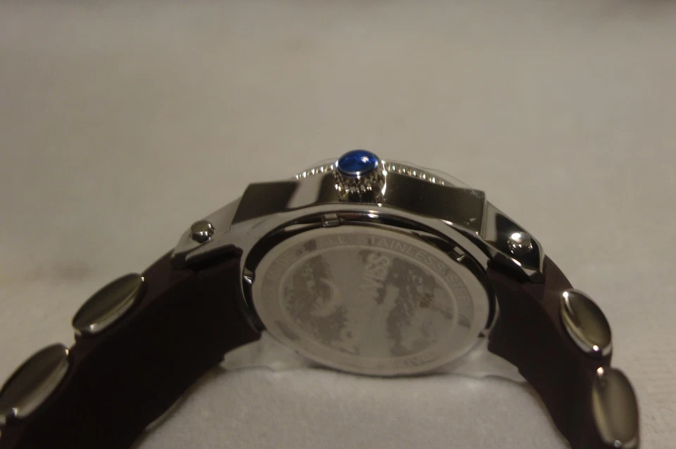 Aquaswiss Swiss Sport SW11 62G brown Dial & Rubber Band Watch 10 atm new - Image 3 of 3