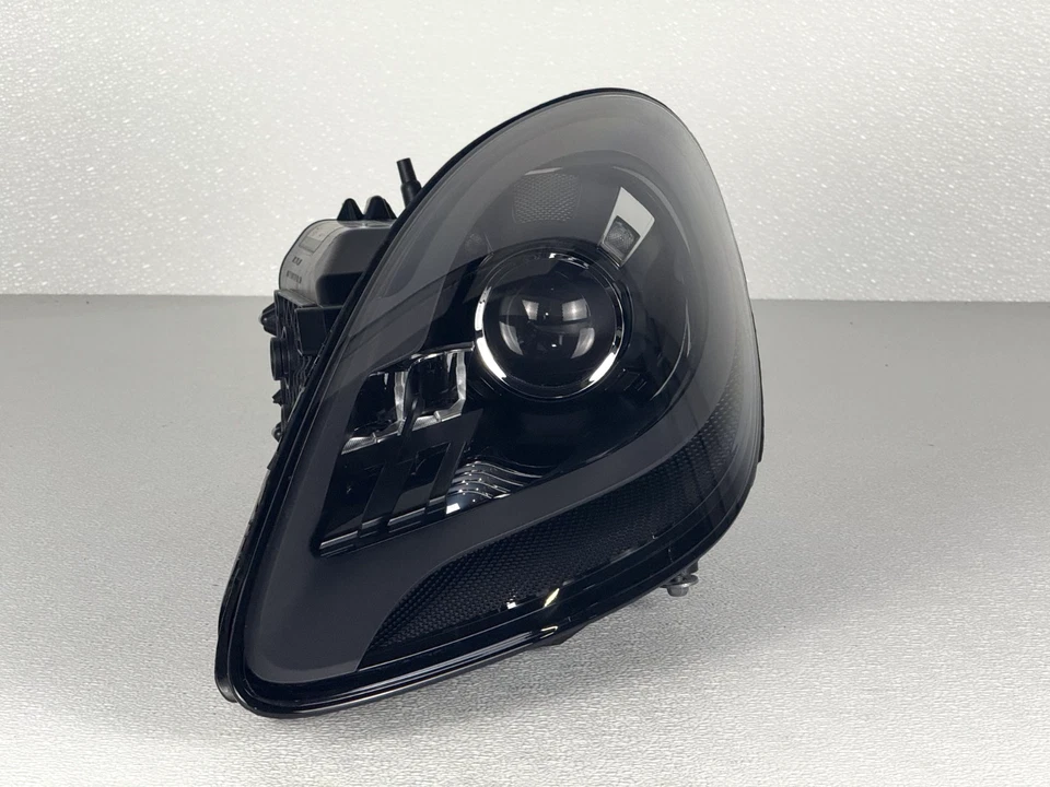 NICE! 2017-2024 PORSCHE 718 CAYMAN/BOXTER XENON PDLS LEFT LH SIDE HEADLIGHT OEM - Image 3 of 4